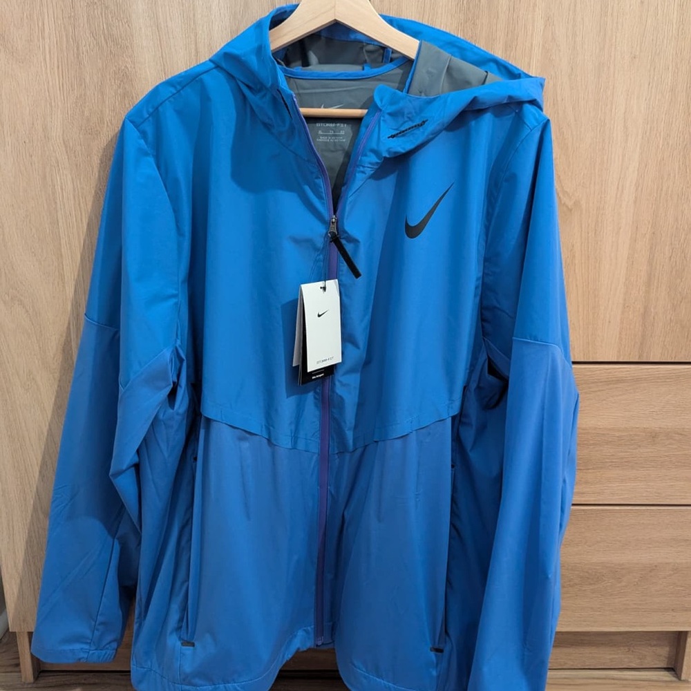Nike AeroSwift Storm FIT Jacket